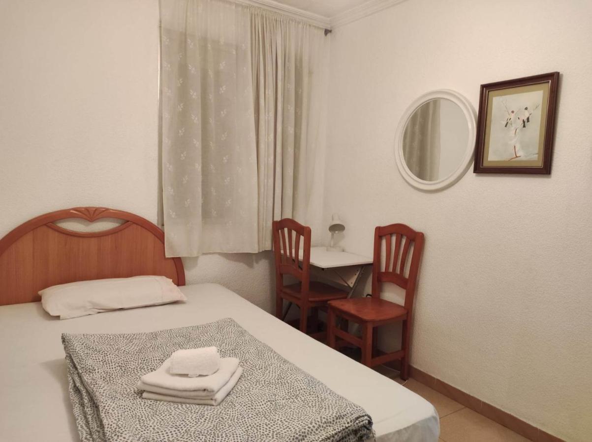30-3- Бюджетная Комната В Квартире Для 2 Человека, Alicante Apartment Exterior photo