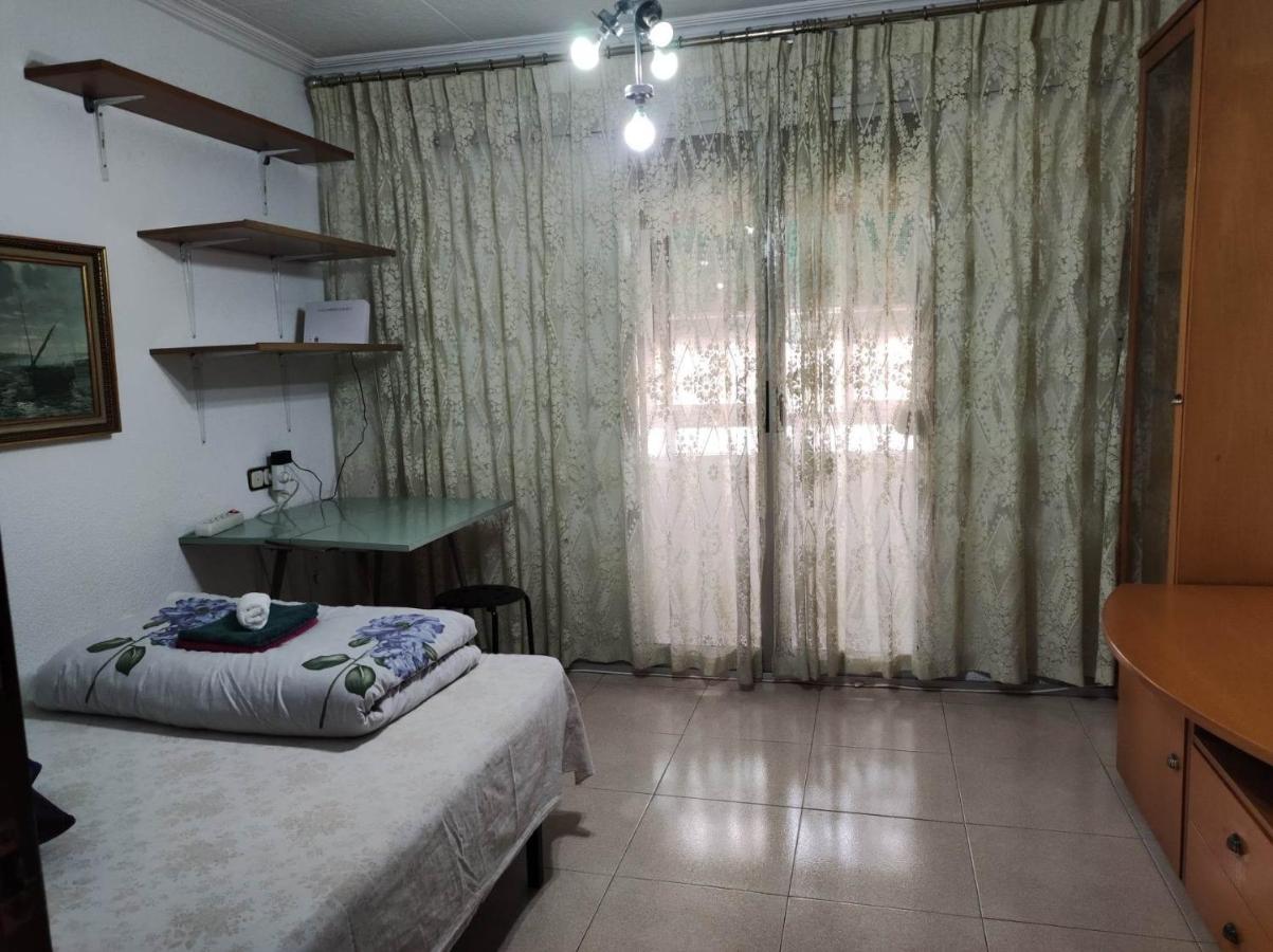 30-3- Бюджетная Комната В Квартире Для 2 Человека, Alicante Apartment Exterior photo